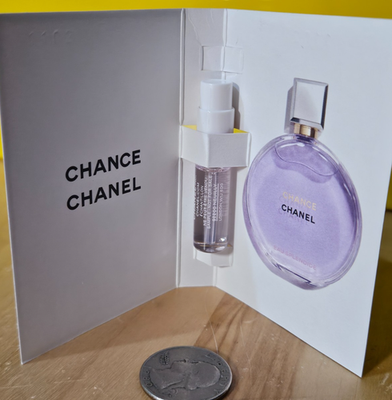 Chanel Chance Eau Tendre Eau de Parfum 1.5 ml Pack Of 8 for sale