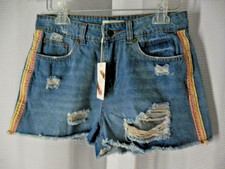 CHELSEA VIOLET Shorts distressed Denim size 26 waist blue 5 pockets NWT