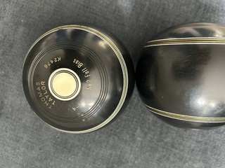 Thomas Taylor Crown Green Bowls Set of 2 4