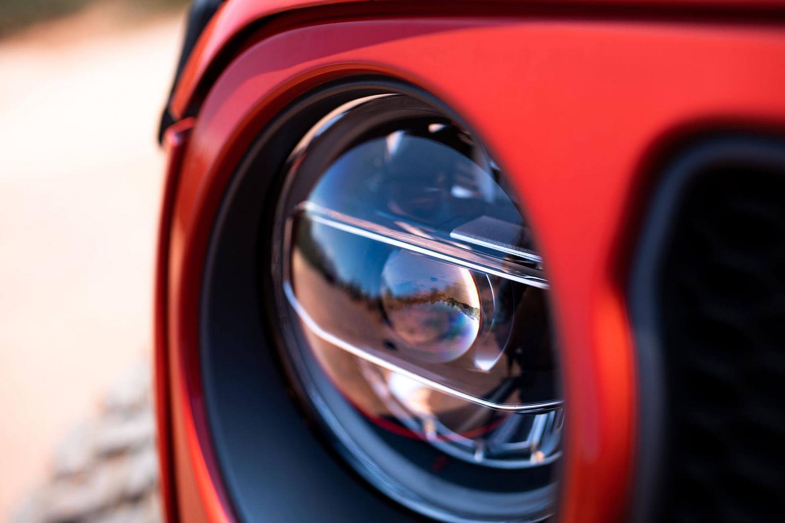 Headlight for 2020-2021 Jeep Gladiator