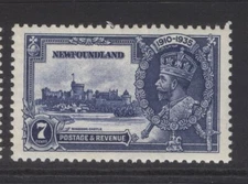 NEWFOUNDLAND 228 1935 7c DARK BLUE KING GEORGE V SILVER JUBILEE ISSUE MPH