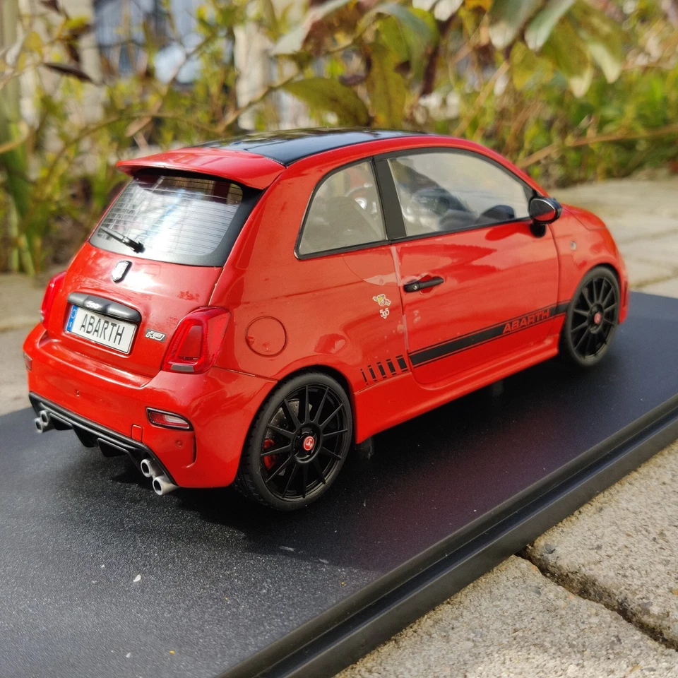 VOITURE SOLIDO FIAT F595 ABARTH ROSSO MARANELLO 2022 1:18 NEUF BOITE S1811305 - Photo 4/4