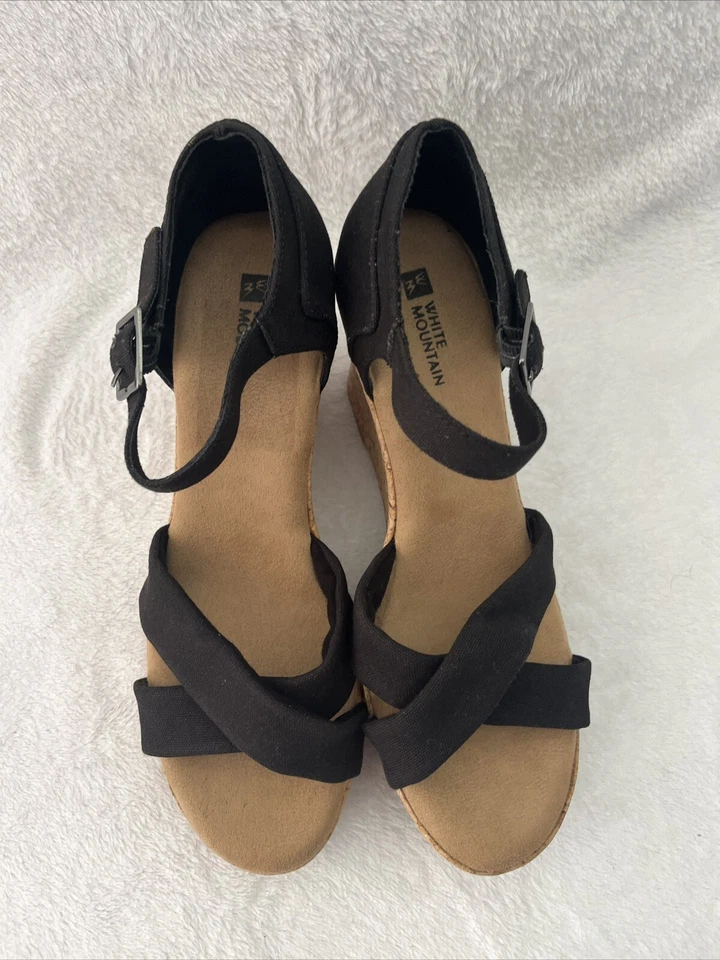 Sandalia White Mountain Outshine Negra Cuña Entrecruzada Acolchada EE. UU. Talla 9 Mujer Foto 2 de 4