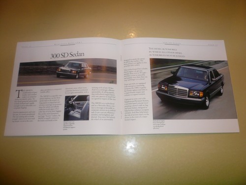 1985 Mercedes - Benz Sales Brochure - Vintage - Picture 4 of 7