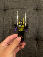 Transformers Insecticon Bombshell/Kickback