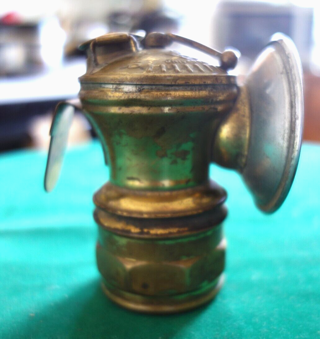 Antique AutoLite Universal Lamp Co Coal Miners Carbide Lamp Reflector