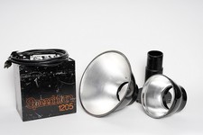 Speedotron 1205 Black Line Power Pack 1200 ws. 102 head, reflectors, snoot