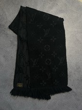 LOUIS VUITTON SCARF Unisex Black Monogram Sil...