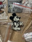 (20) WALT DISNEY WORLD MICKEY MOUSE PIN LOT⭐️ — photo 6