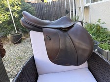 2012 Voltaire Palm Beach 17.5” Close Contact English Jumping Saddle