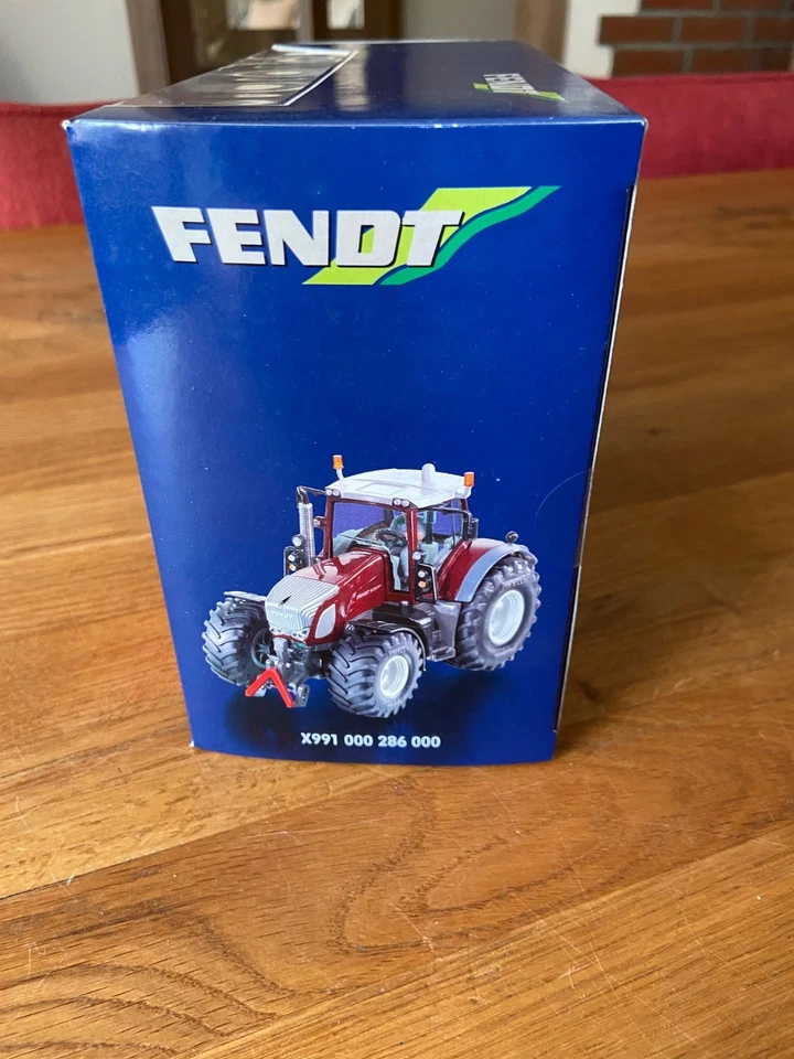 Trattore, trattore Siku Farmer 1:32 Fendt 936 Vario rosso bordeaux edizione limitata - Immagine 4 di 4