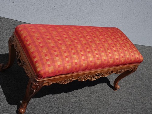 Vintage French Louis Ornate Carved Red Checkered Bedside Bench - Picture 4 of 12
