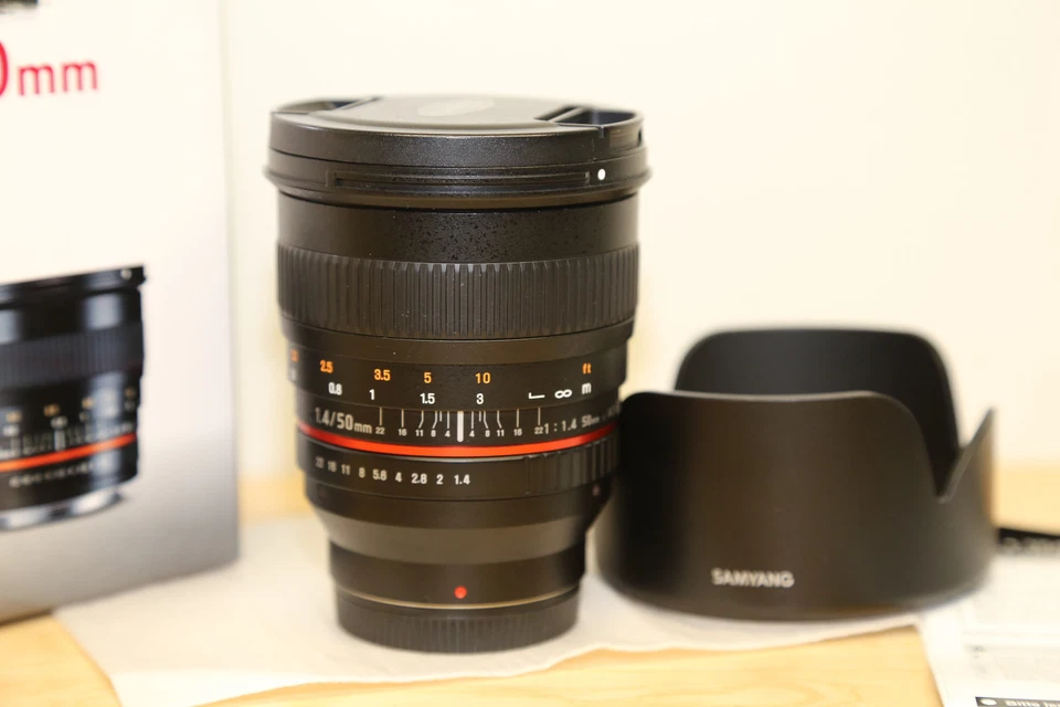 Samyang F1.4/50mm AS UMC für Samsung NX Objektiv Aussteller! TOP/OVP  - Bild 2 von 4