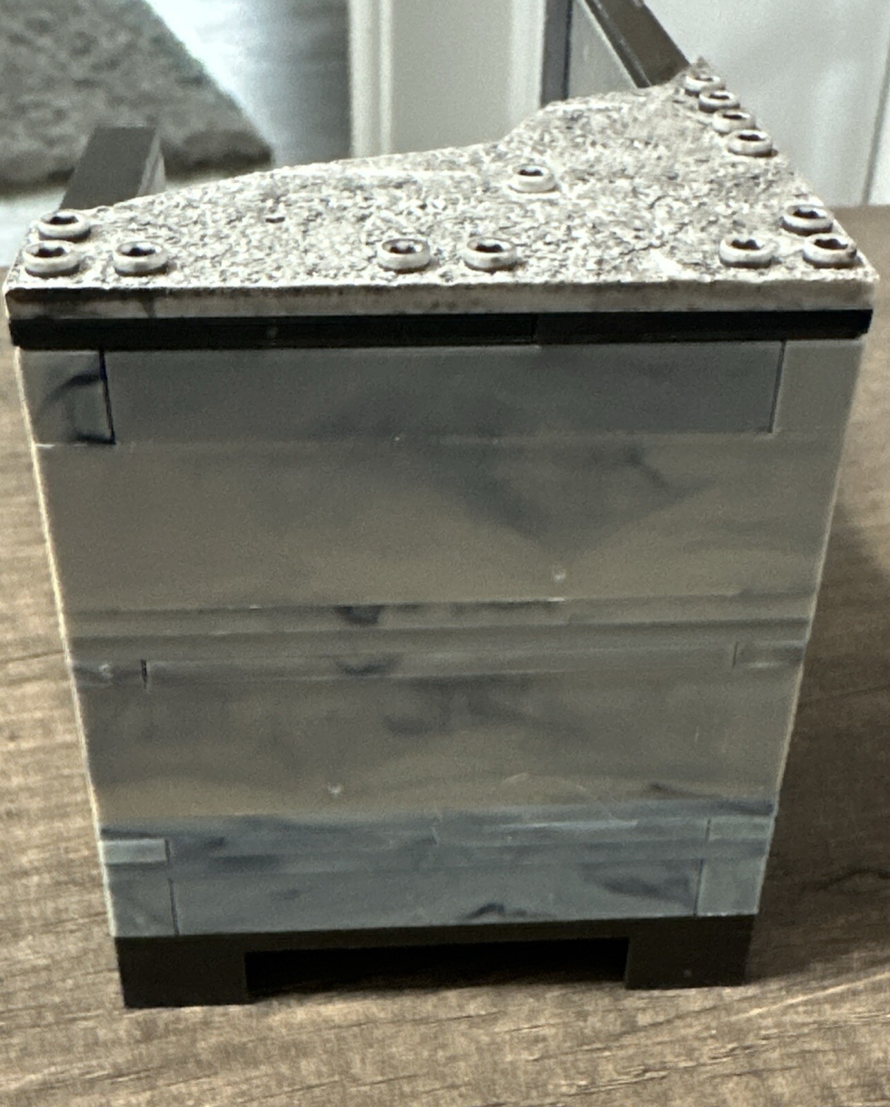 Picture 8 of 9
