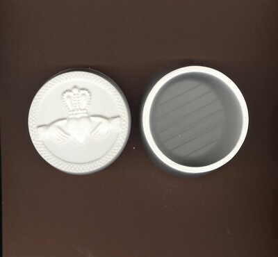 Claddagh Irish box plaster of Paris painting project. Set of 2!