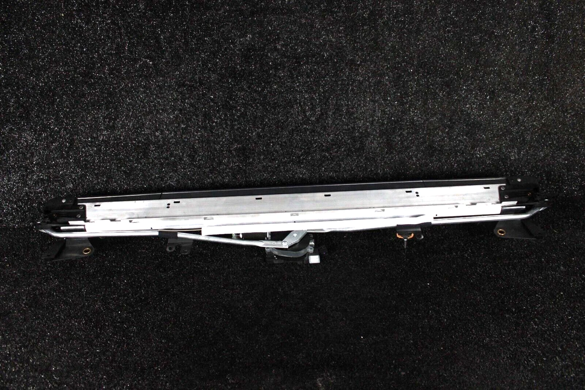 Mercedes Benz SL Class Wind Air Deflector Motor 13 20 A2318600174 