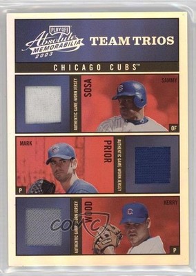 2003 Playoff Absolute Memorabilia Spectrum Materials 21/25 Sammy Sosa 00em