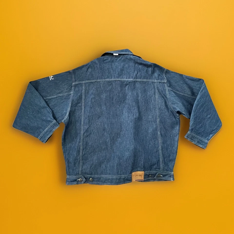 VTG FUBU Jean Jacket Men Sz 2XL Blue Denim Hip Hop Streetwear Spell Out Y2K 90s - Image 3 of 4