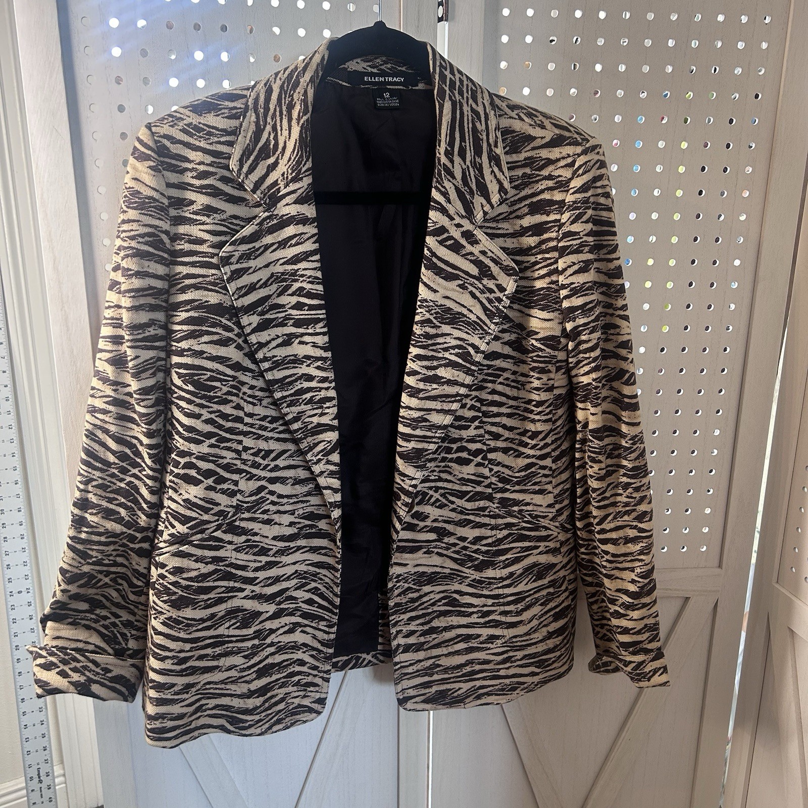 Ellen Tracy Women's Size 12 Blazer Animal Print Lined Jacket