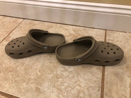 Army Green Crocs Size 6 Womens /8 Mens 