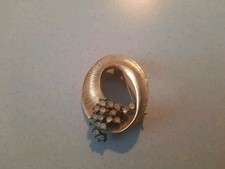 Modeschmuck 2 Broschen sehr dekorativ