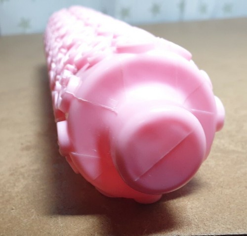 Plastic pink embossed rolling pin. Swirl pattern. 10.5" length. - Picture 5 of 6