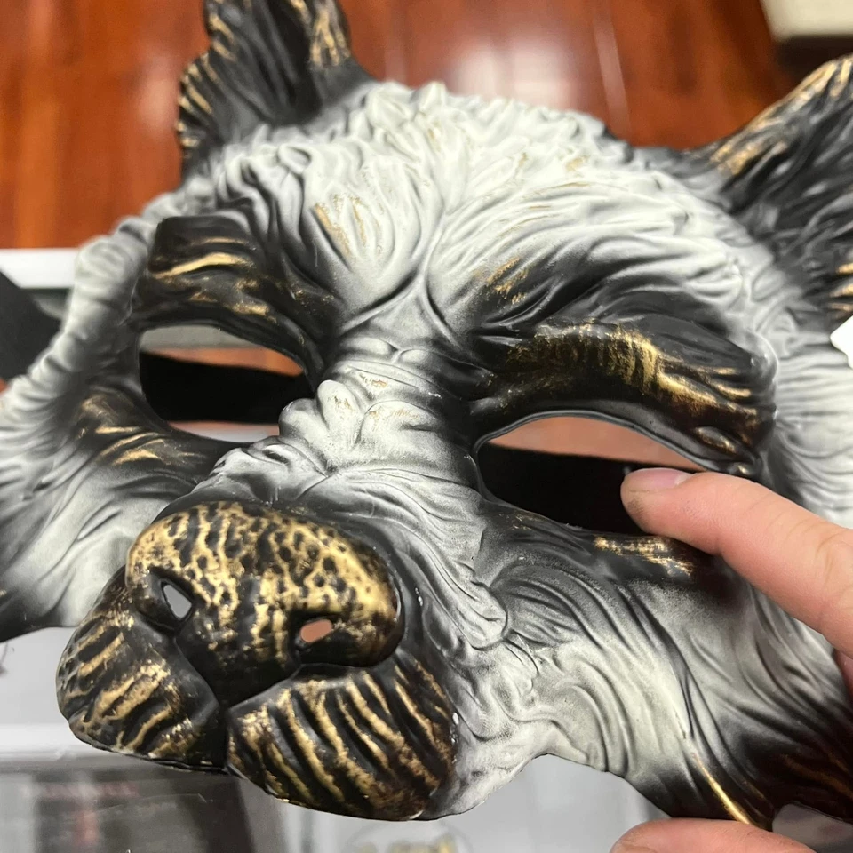 Wolf Mask Half Unisex Halloween Party Masquerade Mask (White & Gold & Black) - Image 4 of 4