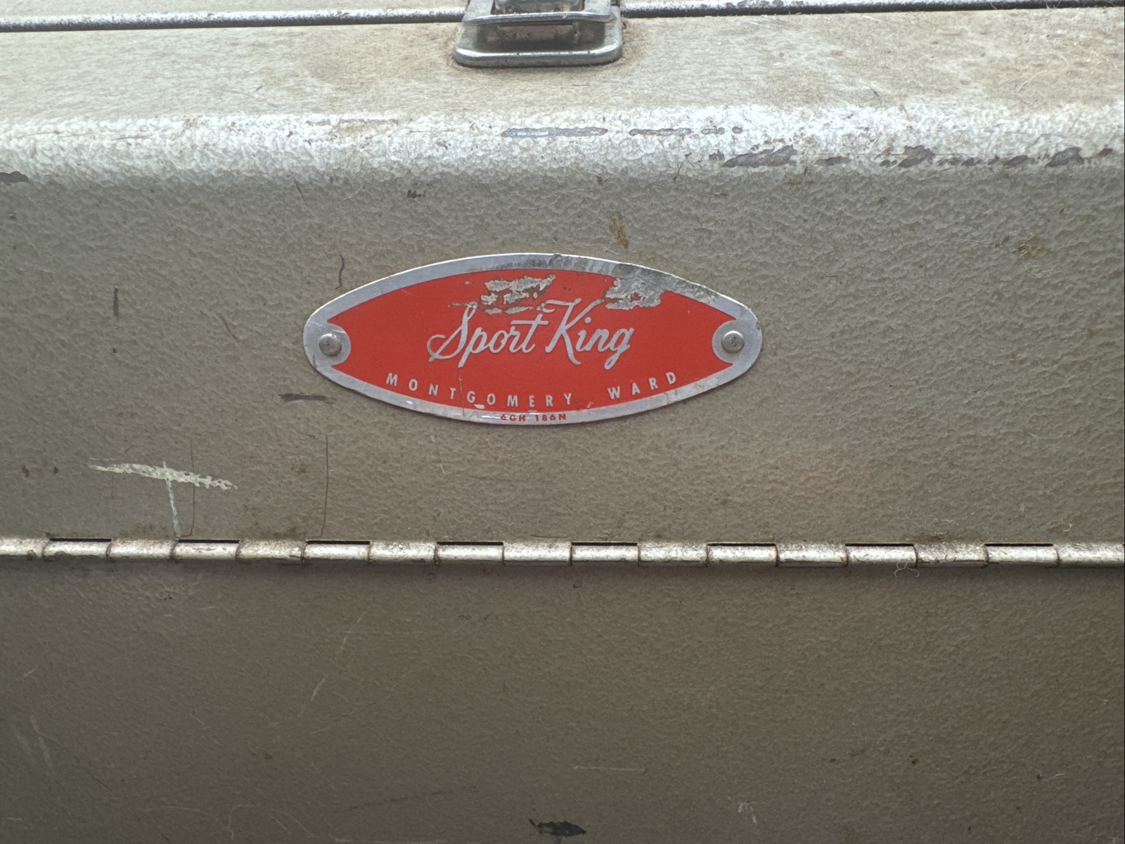 Vintage Fishing Tackle Boxes Full Of Lures Huge! Sport King Heddon DFT