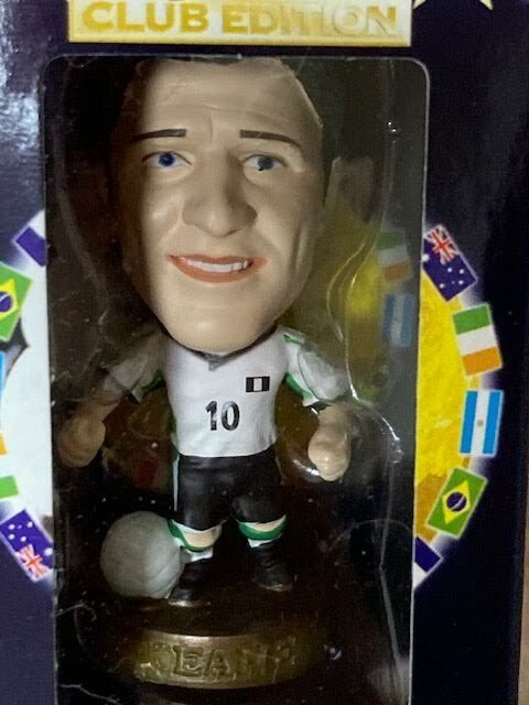 Corinthian ProStars Figure Club Edition Tribo West, Robbie Keane