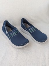 Size 6.5 Women's BZees Sunny Navy Multicolor Striped Washable SlipOn Casual Shoe