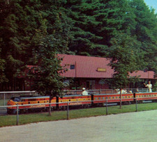 Vintage Postcard Kiddieville Train Look Park Northampton Massachusetts MA c1951