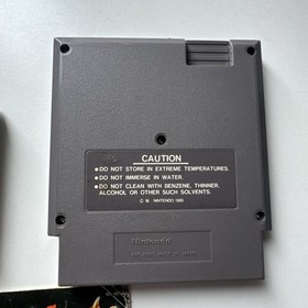 3D WorldRunner w/ Original Manual (Nintendo | NES) (5-Screw Variant) - Tested