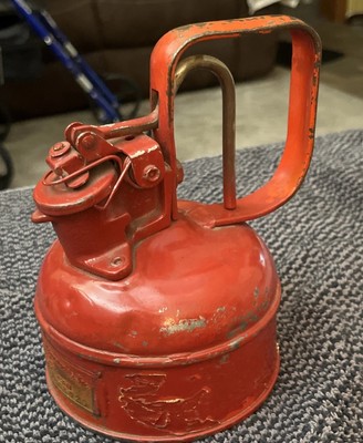 Vintage Red Underwriter Lab Safety Can  Oil. No. D 248020 Pint  BxT 202