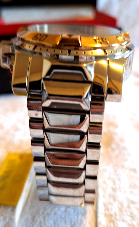 Reloj Invicta Excursion Reserve para hombre HECHO EN SUIZA cronógrafo esfera rosa #10890 Foto 4 de 4