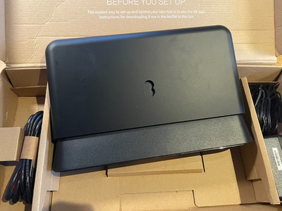 EE Smart Hub Plus - SH31B - WLAN Router - Originalverpackt - Schwarz