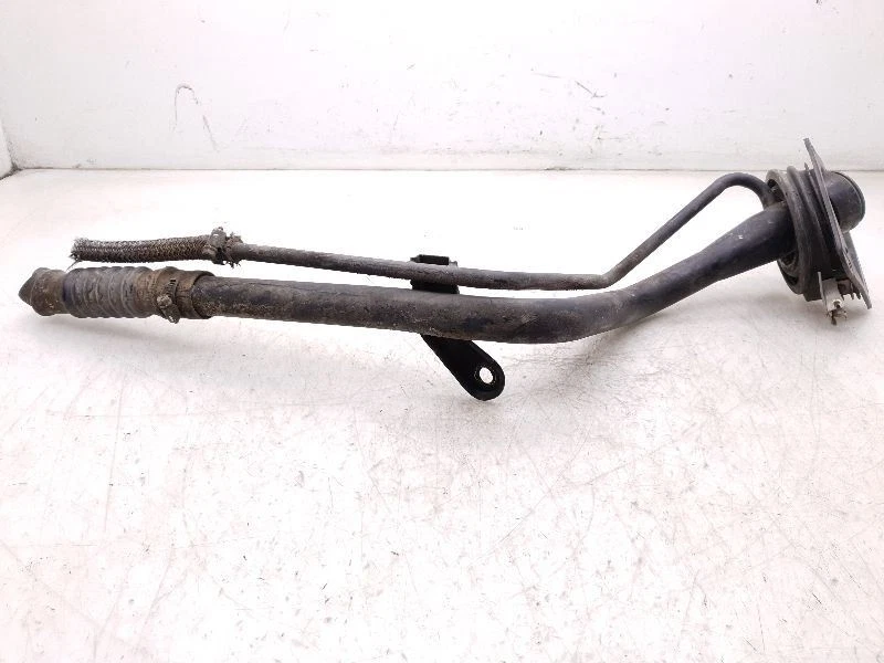 1996 TOYOTA PASEO 1,5 Л ПОЛНЫЙ ПРИВОД НА ГОРЛОВИНЕ ТОПЛИВНОГО БАКА  - Изображение 2 из 4