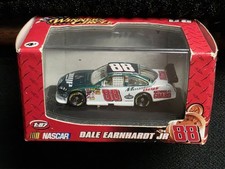 Dale Earnhardt Jr Winners Circle 2008 1:87 Diecast Car AMP/MOUNTAIN DEW #88