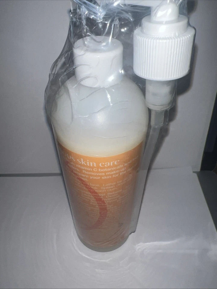 Limpiador facial Serious Skin Care 16 OZ C LIMPIO vitamina éster lavado nuevo Foto 3 de 4