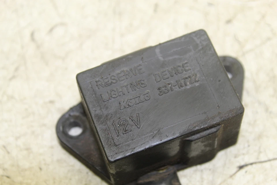 Kawasaki Vulcan 88 1993 dispositivo de iluminación inversa interruptor relé K18 Foto 2 de 4