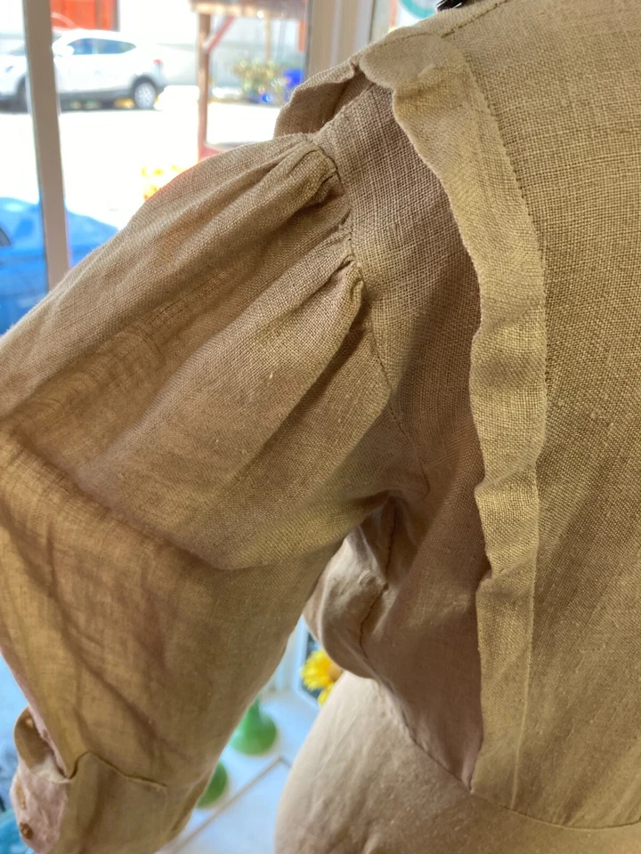 Vtg Women's Antique Late 1800s Beige/ Tan Embroidered Linen Long Dress Sz XS/S - Image 3 of 4