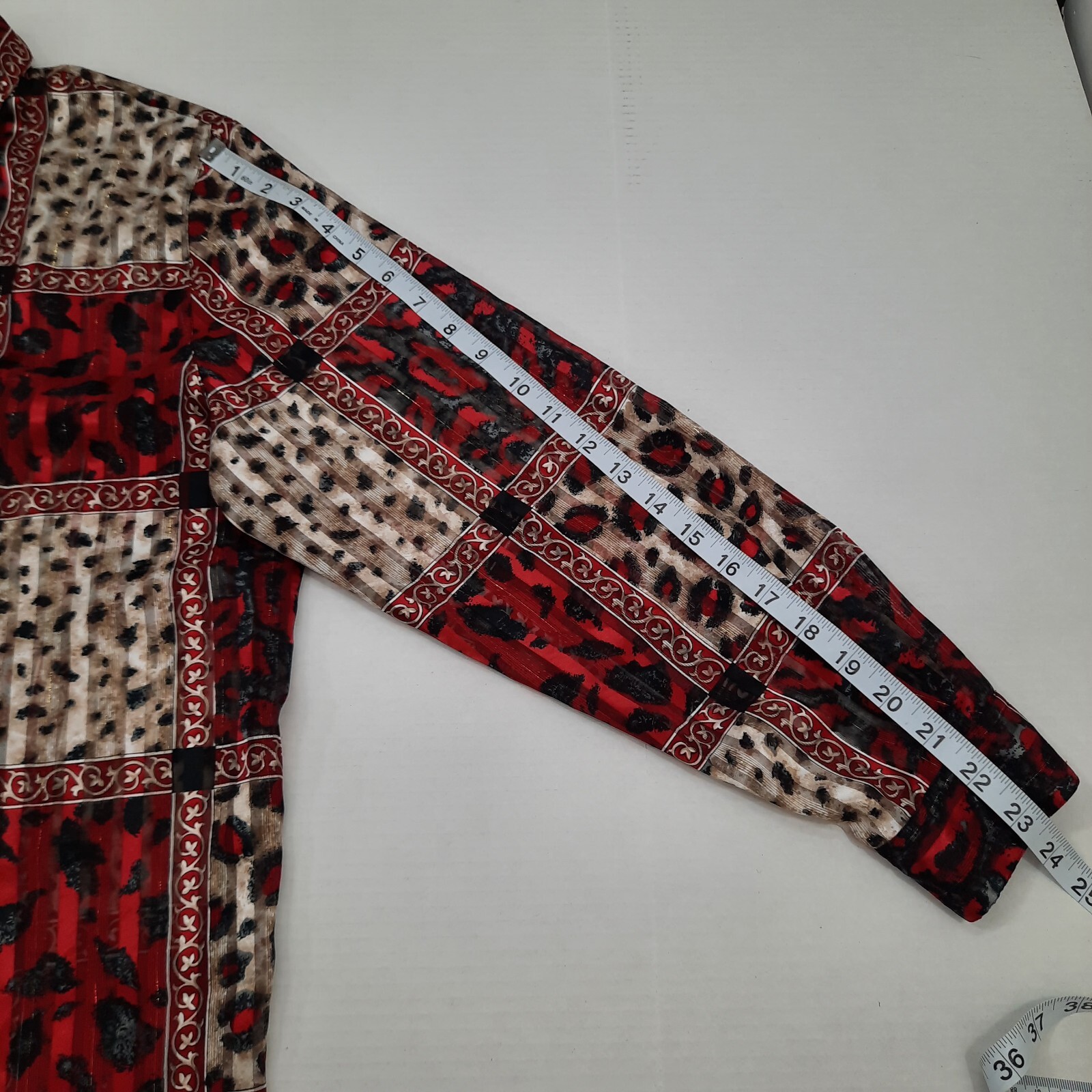 Alfred Dunner Top Patchwork Leopard Print Red Bla… - image 15