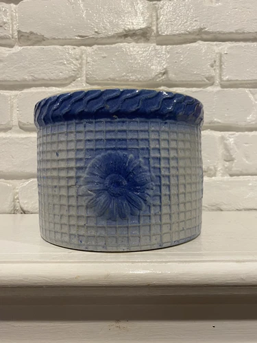 Antique Blue Waffle Weave Crock