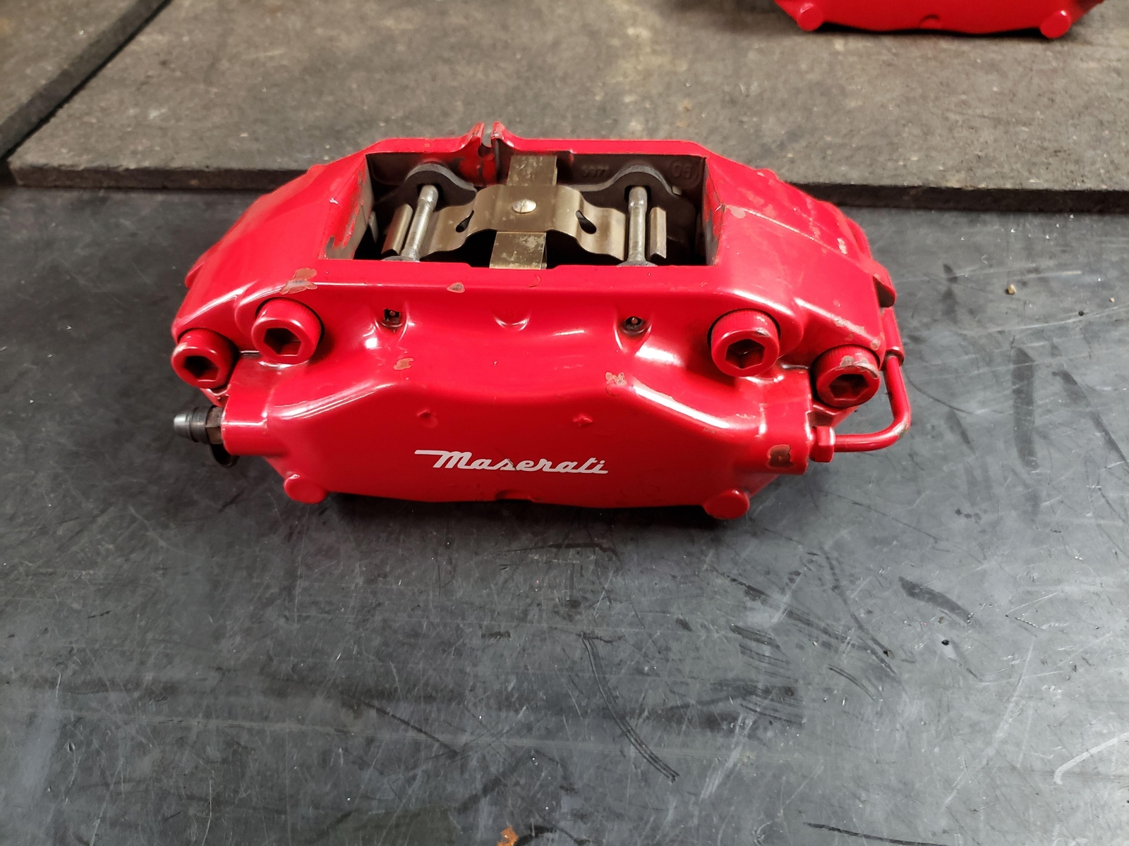 03-12 MASERATI QUATTROPORT SET OF FRONT & REAR BREMBO BRAKE CALIPERS 66K MILES