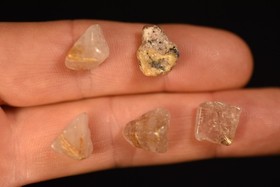 50g *RUTILATED QUARTZ* Tumbled Stones 34pce Rutile Natural, Cleanse energy