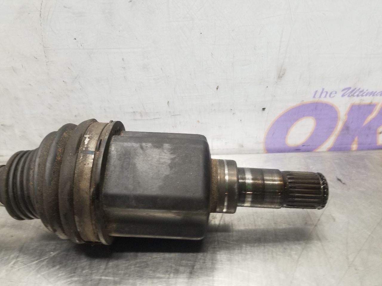Maserati Ghibli 2014-2014 Front Right Outer Axle shaft assembly