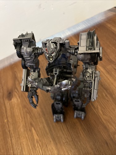 Tomy Studio Series SS 48 Megatron Universal Studios Exclusive Ride Tranformers - Picture 6 of 12