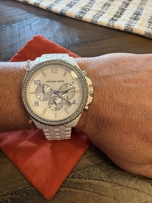 Michael Kors MK5188 Quartz Analog Chronograph Date White Ceramic Bracelet