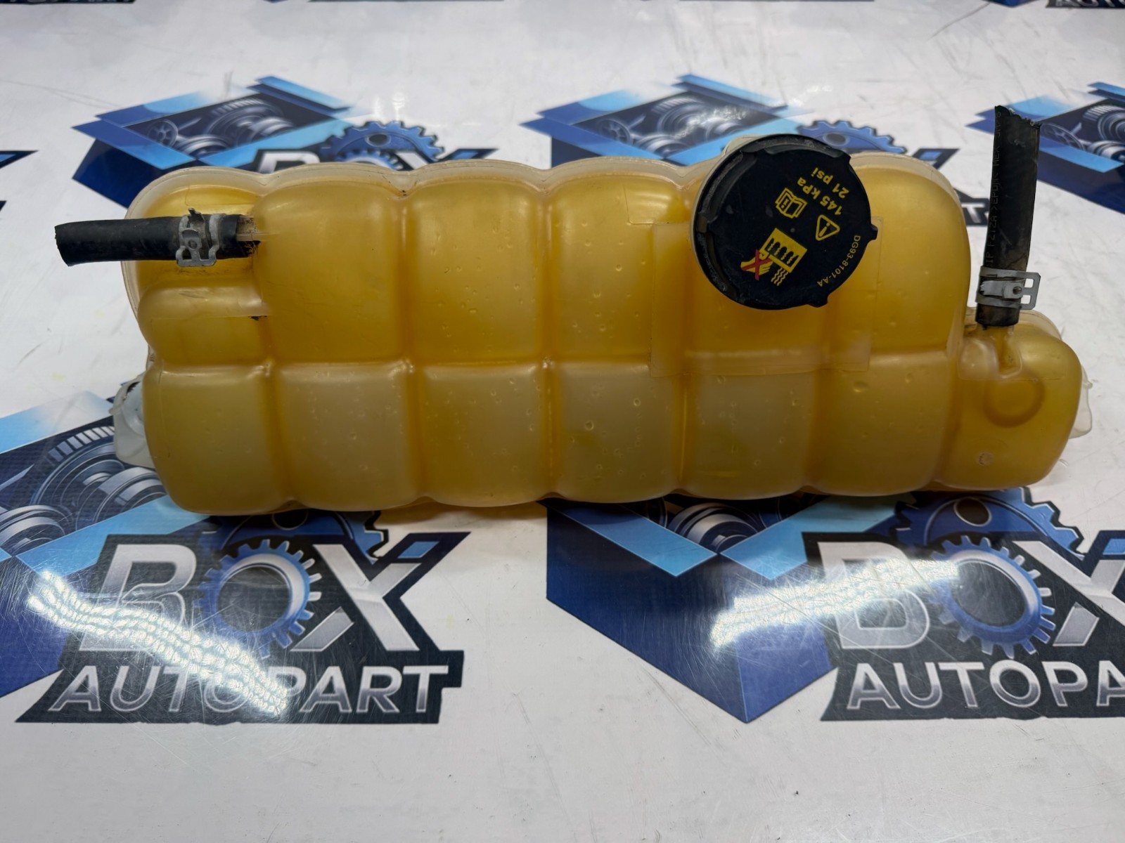 2018-2023 FORD F150 COOLANT RECOVERY BOTTLE RESOVOIR FL348A080