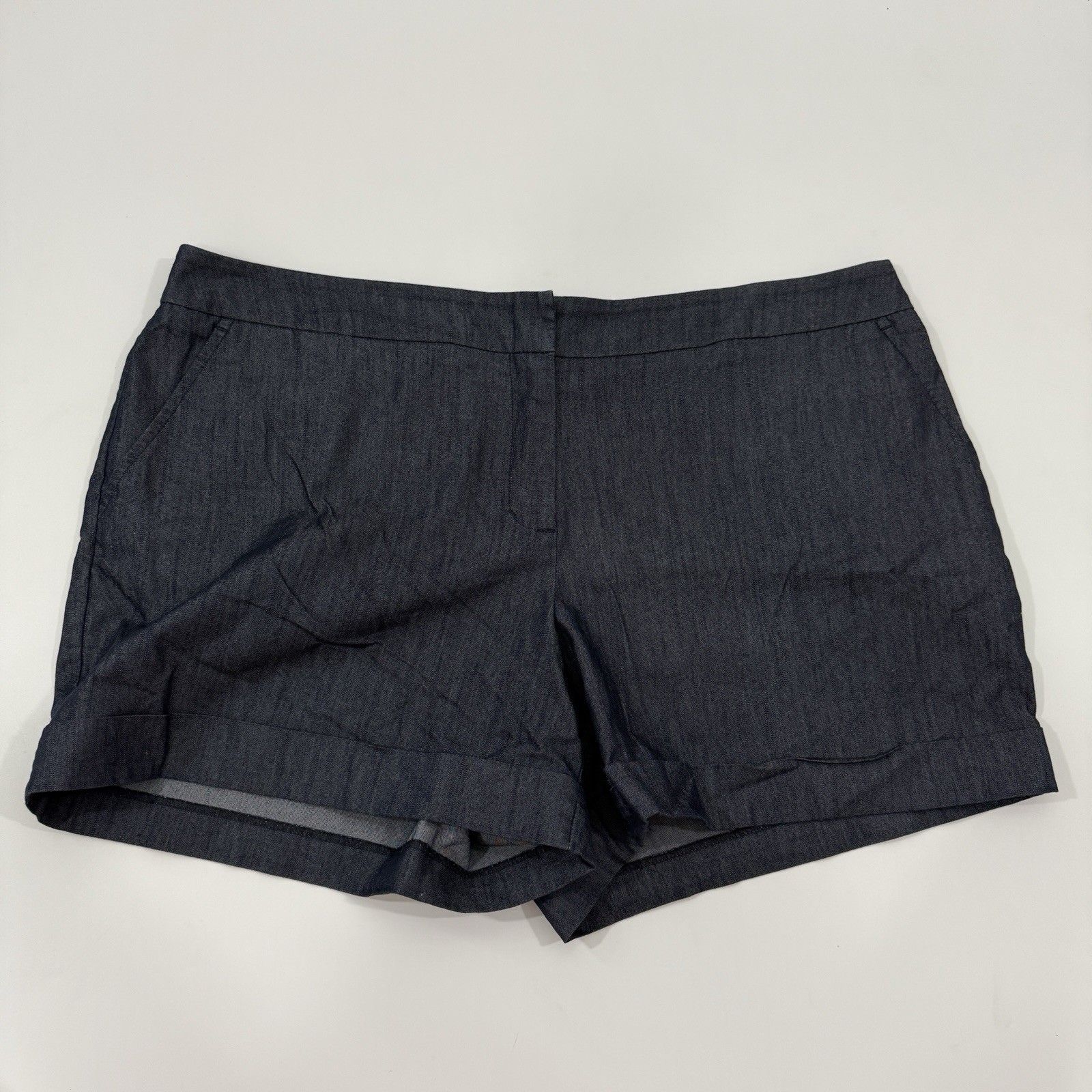 Apt. 9 Essentials Blue Chambray Like Shorts Cotto… - image 2