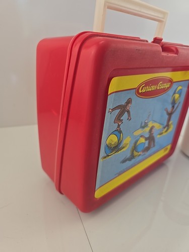 Vintage Curious George Plastic Lunchbox with Thermos - Picture 3 of 14